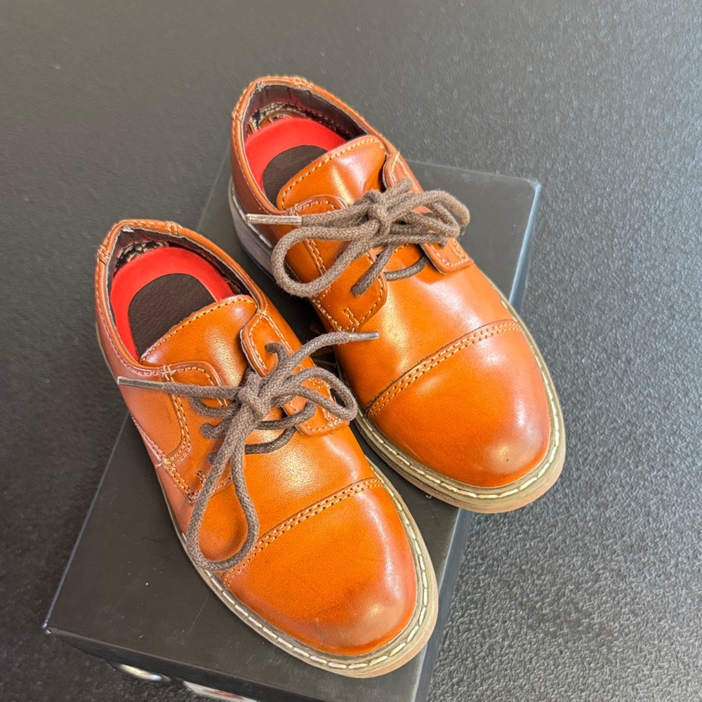 Elegant Tan Kids Dress Shoes